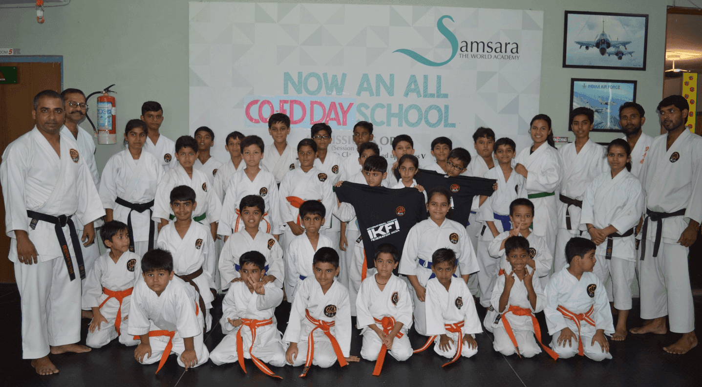 Karate Awiare - Image 1